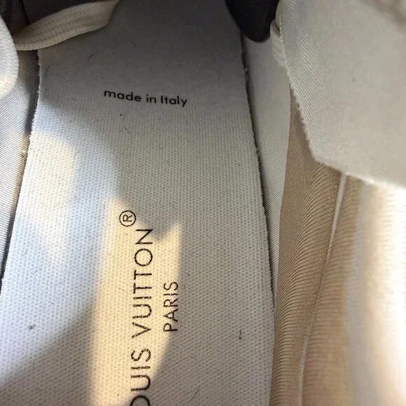 Louis Vuitton LV Run 55 Sneakers 'Beige Monogram White Leather" 39 WMN US 8 lux - Picture 11 of 15